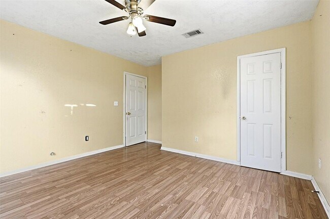 Building Photo - 8169 Garland St