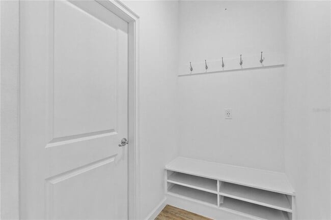 Building Photo - 1116 Hendon Lp