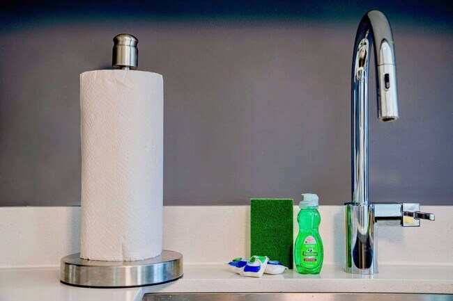 Building Photo - 3900 Biscayne Blvd