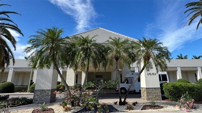 Building Photo - 1805 Eleuthera Point