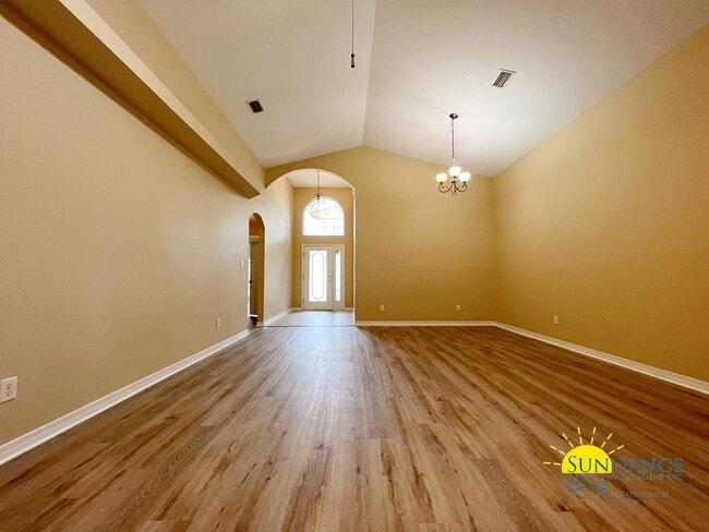 Building Photo - Beautiful 3 Bedroom Home in Hidden Bay Village