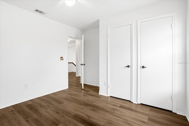 Building Photo - 601 Tomlinson Terrace