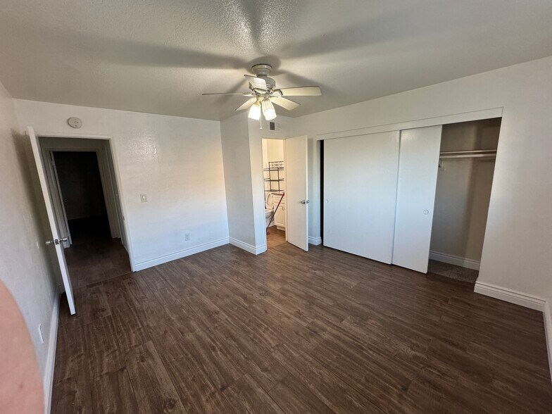 Building Photo - 7741 Newman Ave