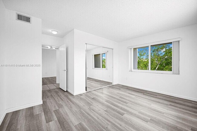 Building Photo - 7740 Camino Real