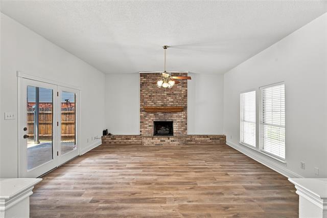 Building Photo - 1205 Shannon Ln