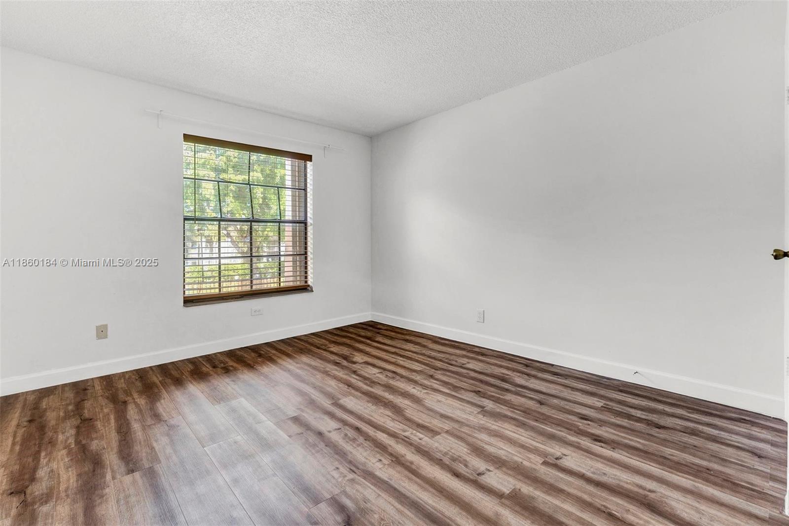 Building Photo - 2605 SW 73rd Way