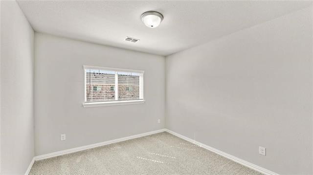 Building Photo - 3720 Paradise Way