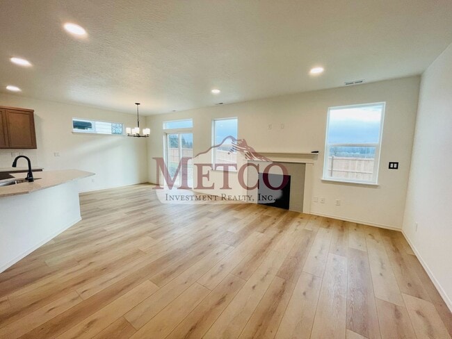 Building Photo - Be the First to live in this Beautiful New Home!!