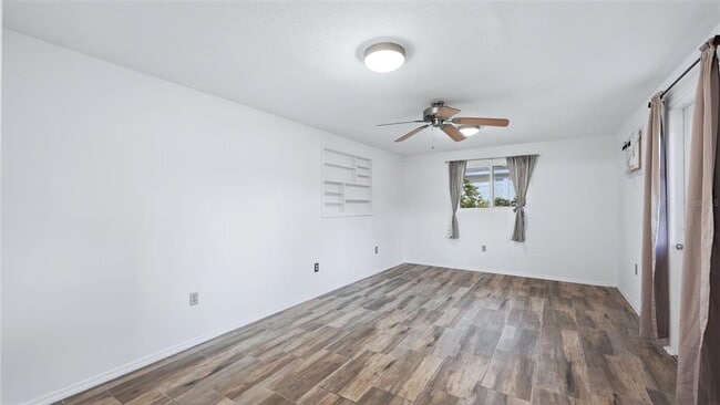 Building Photo - 1329 Nantucket Rd