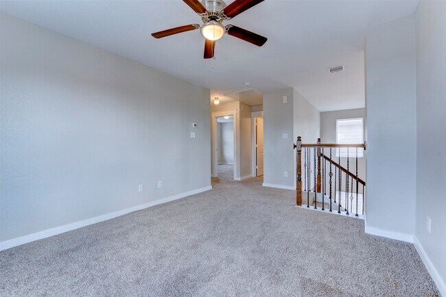 Building Photo - 40828 Mostyn Hill Dr