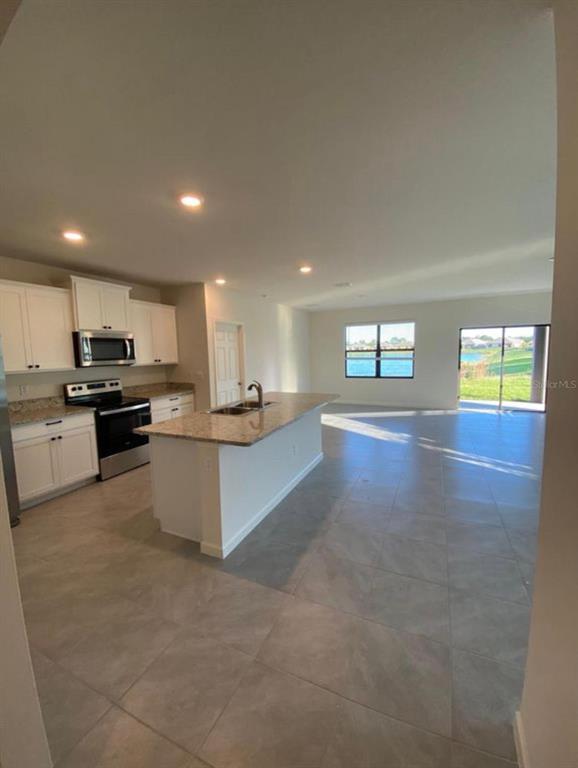 Building Photo - 822 Remington Green Dr SE