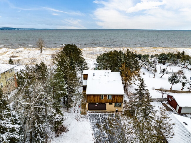 Building Photo - 1802 Minnesota Ave