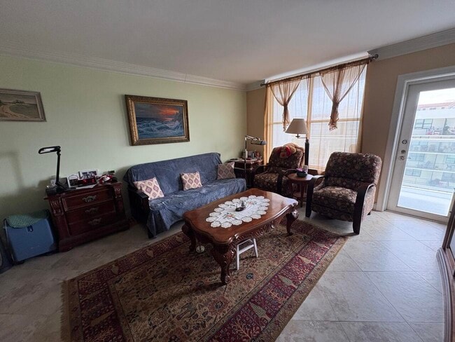 Building Photo - 3450 S Ocean Blvd