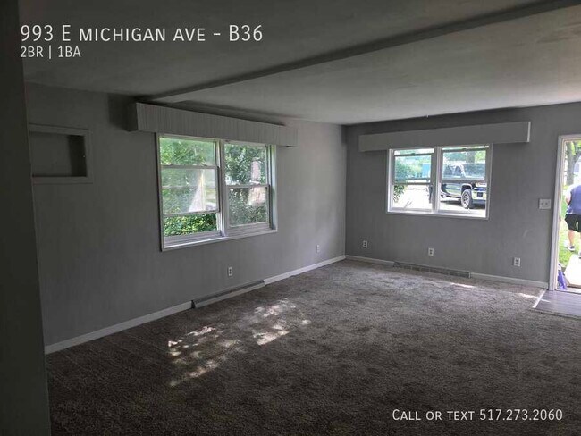 Building Photo - 993 E Michigan Ave