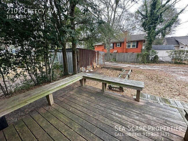 Building Photo - 2107 Creecy Ave