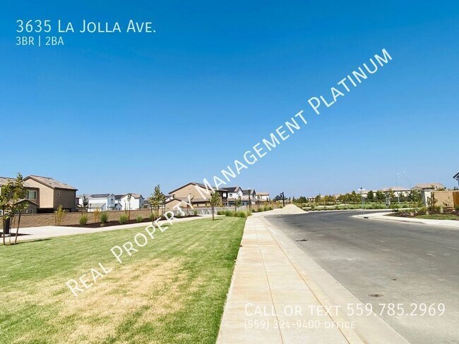 Building Photo - 3635 La Jolla Ave