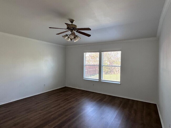 Building Photo - 12720 Waynespur Ln
