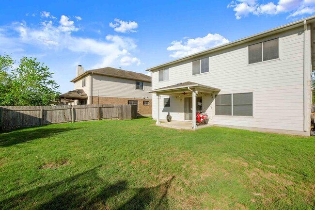 Building Photo - 12305 Kelton Dr