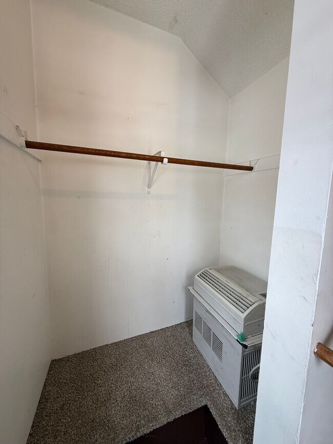 Building Photo - 2807 N 3rd St