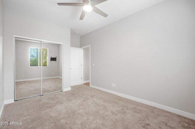Building Photo - 4248 S Mariposa Dr
