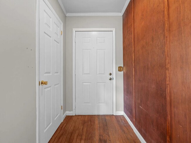 Building Photo - Earn Wealth While Leasing - Like a Homeowner - Lease to Own