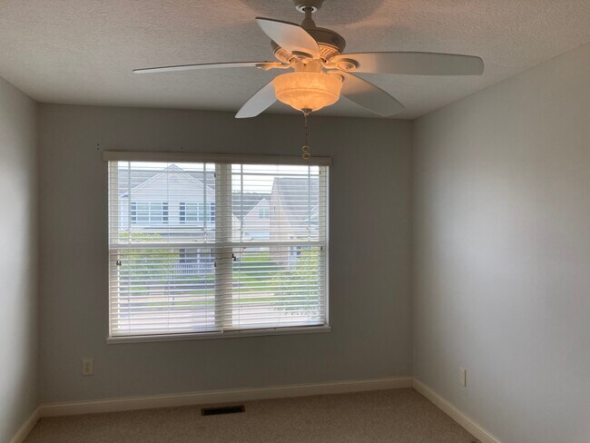 Building Photo - 6762 Bigerton Bend