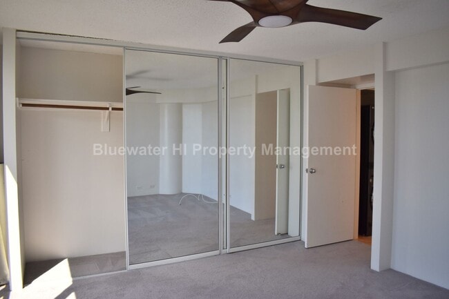 Building Photo - Craigside 1/1/1 Nuuanu Condo