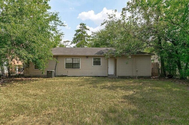 Building Photo - 9033 Oak Knoll Ln