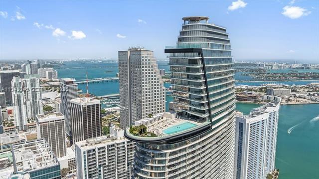 Building Photo - 300 Biscayne Boulevard Way