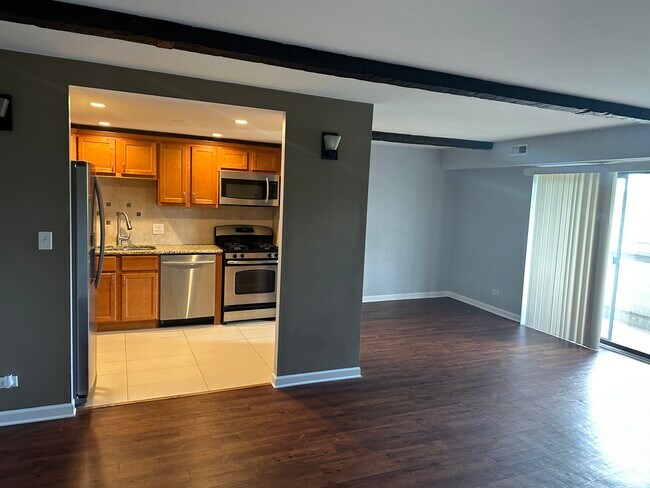 Primary Photo - 1460 Fairlane Dr