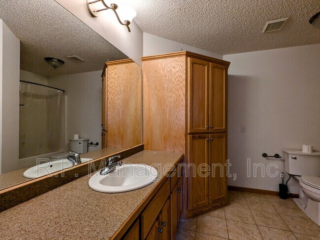 Building Photo - 14891 Generation Ave N