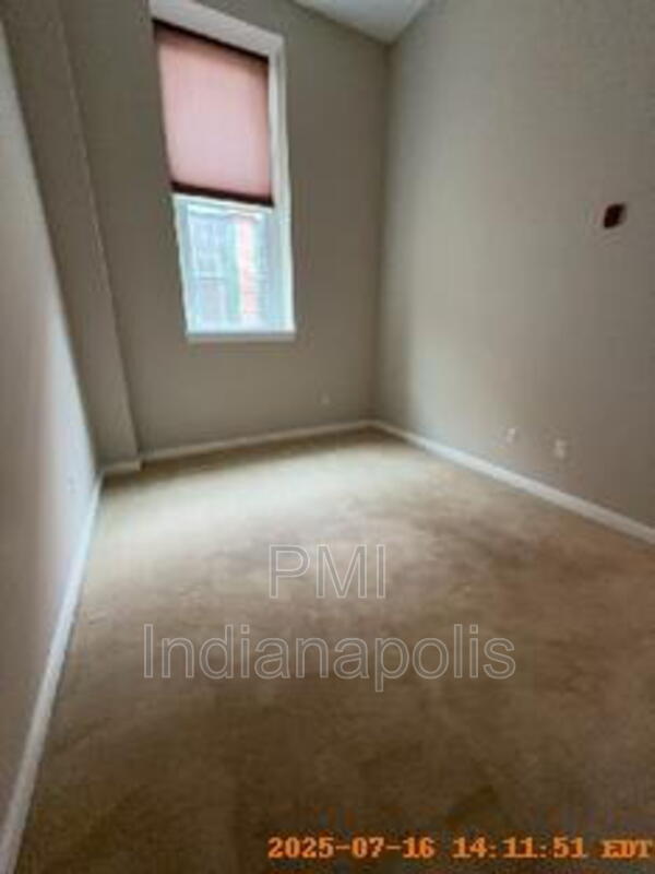 Building Photo - 141 S Meridian St