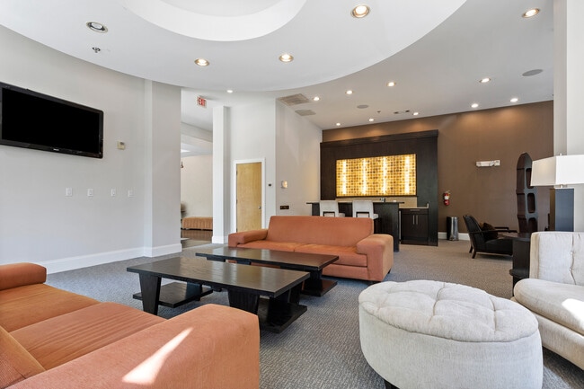 Building Photo - 870 Inman Vlg Pkwy NE