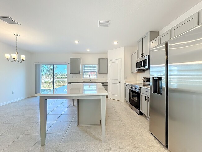 Building Photo - 3741 Academia Ave