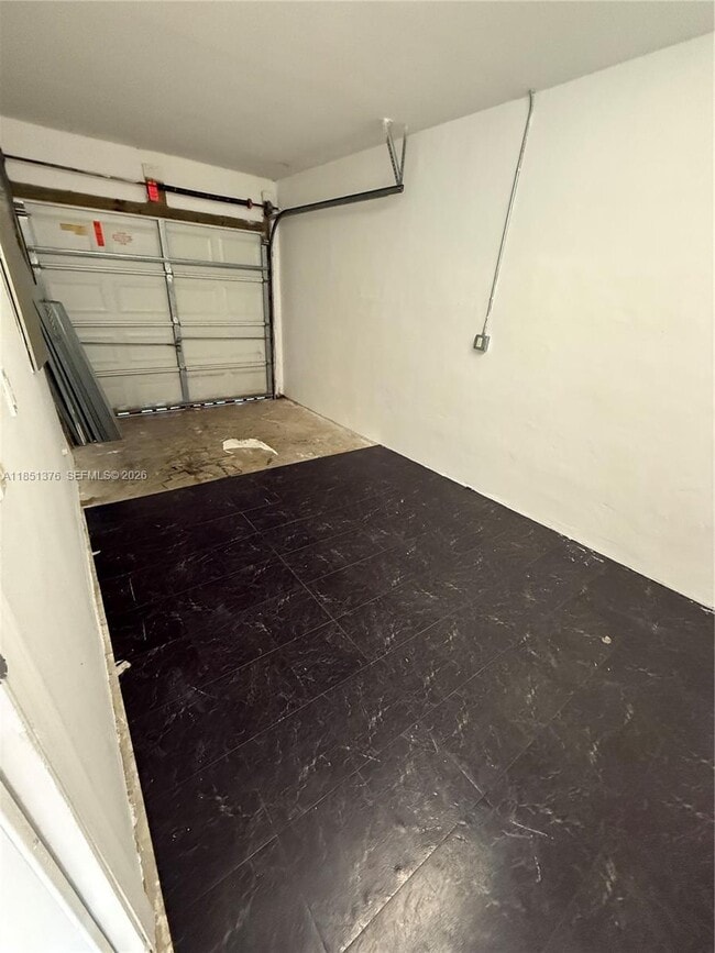 Building Photo - 1540 NW 45th St