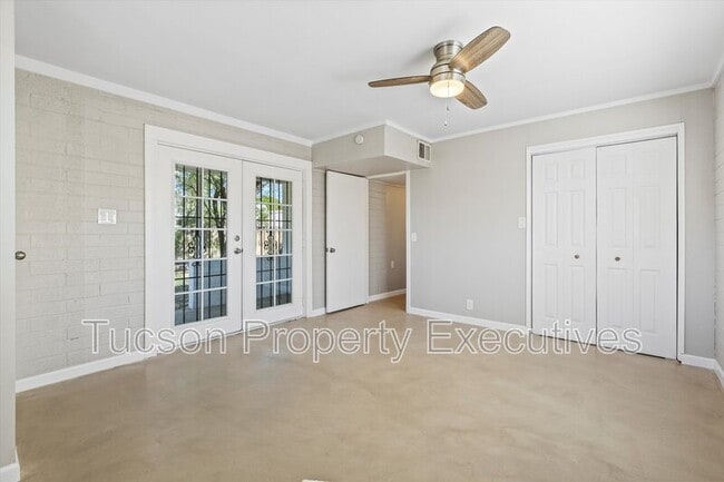 Building Photo - 3317 N Howard Blvd