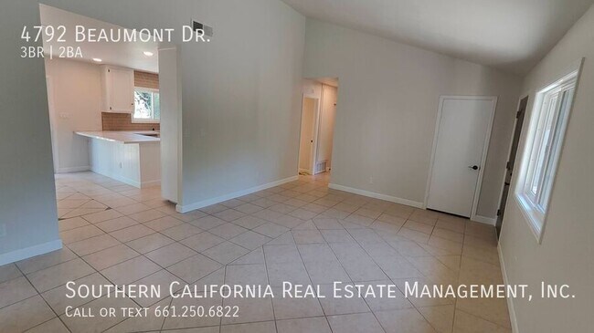 Building Photo - 4792 Beaumont Dr
