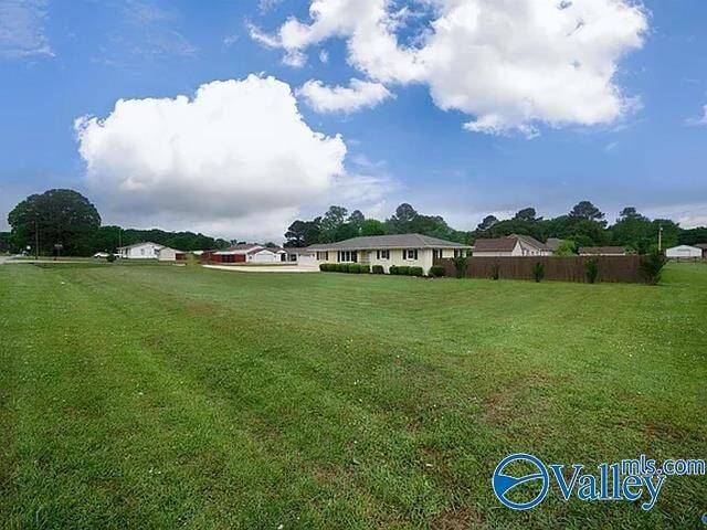 Building Photo - 16021 Oneal Rd