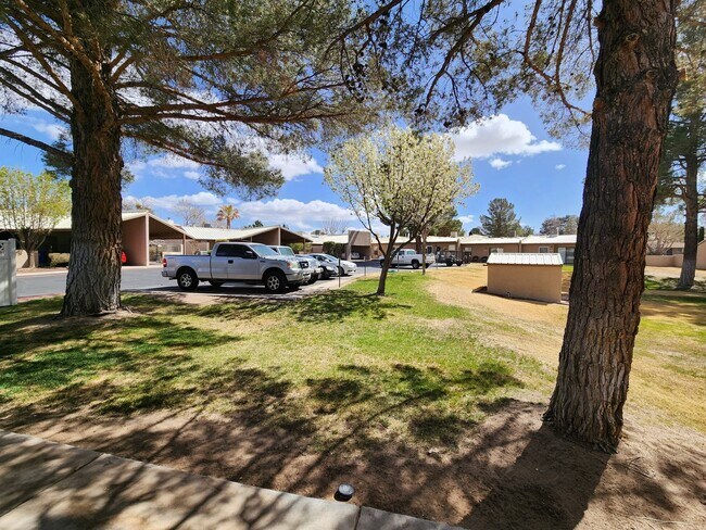 Building Photo - 3224 Hillrise Dr