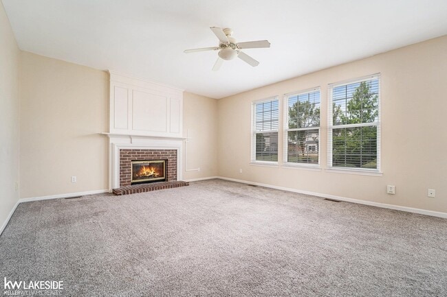 Building Photo - 34681 Giannetti Dr