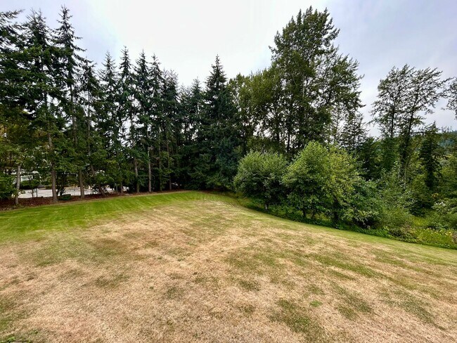 Building Photo - 3500 Ridgemont Way