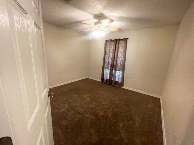 Building Photo - 5114 Whitehurst Ln