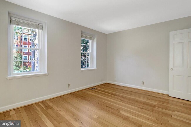 Building Photo - 4810 29th St S