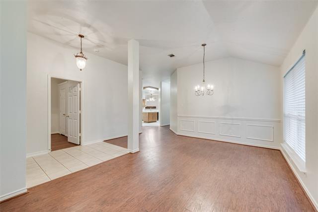 Building Photo - 2760 Beacon Hill Dr