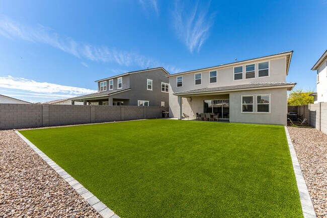 Building Photo - 4509 N 197th Ln