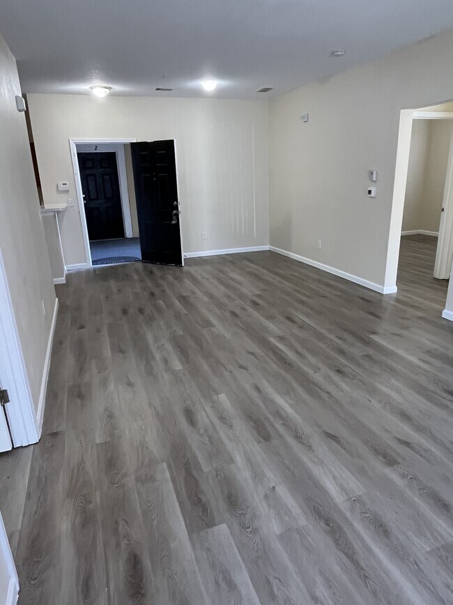 Building Photo - 3640 Kirkpatrick Cir
