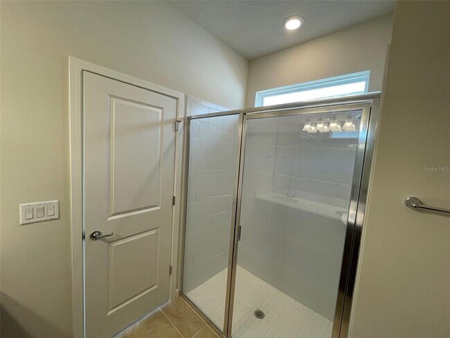 Building Photo - 5060 Sparkling Water Wy