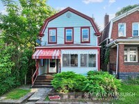 Building Photo - 2926 Stafford St