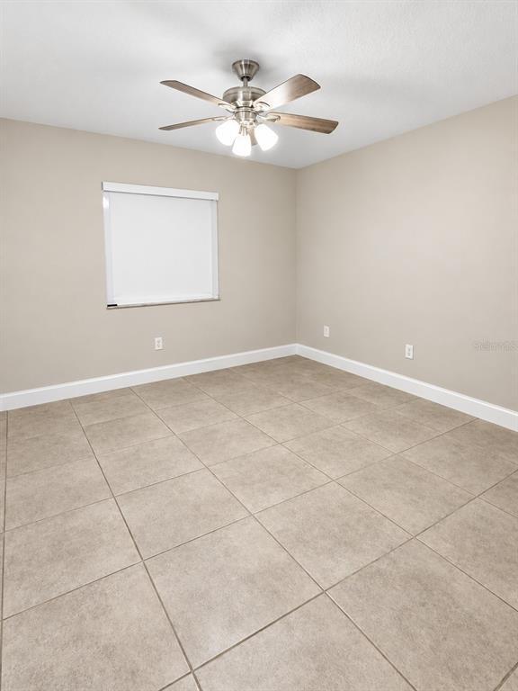 Building Photo - 145 Pinewood Cir