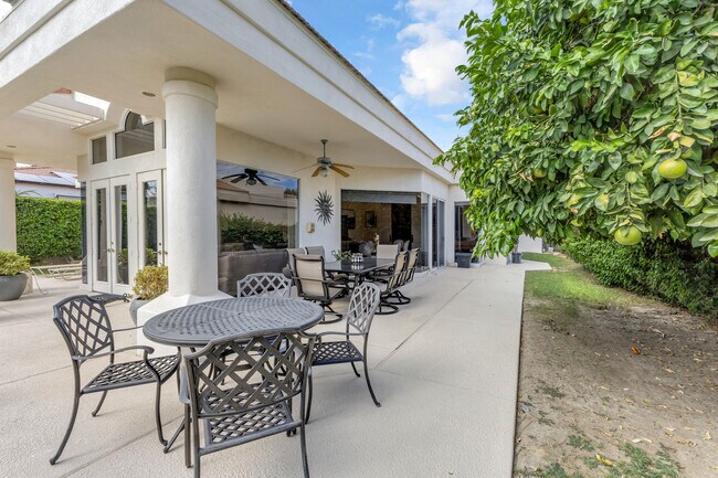 Building Photo - 75273 Spyglass Dr